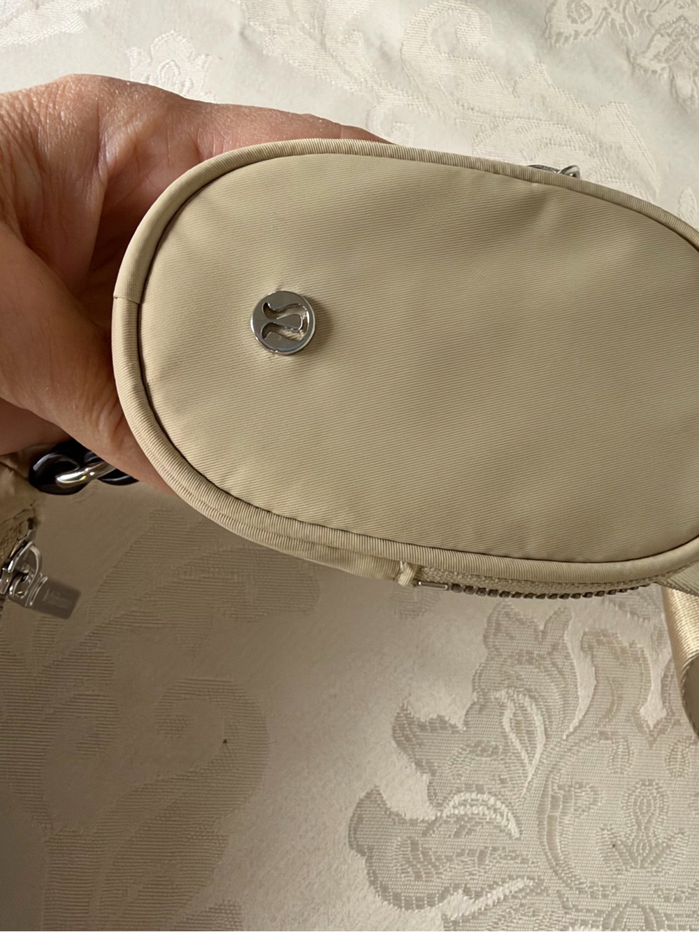 Lululemon Crossbody with Nano Pouch 2L Cream/Beige Shoulder Bag - Picture 5 of 11